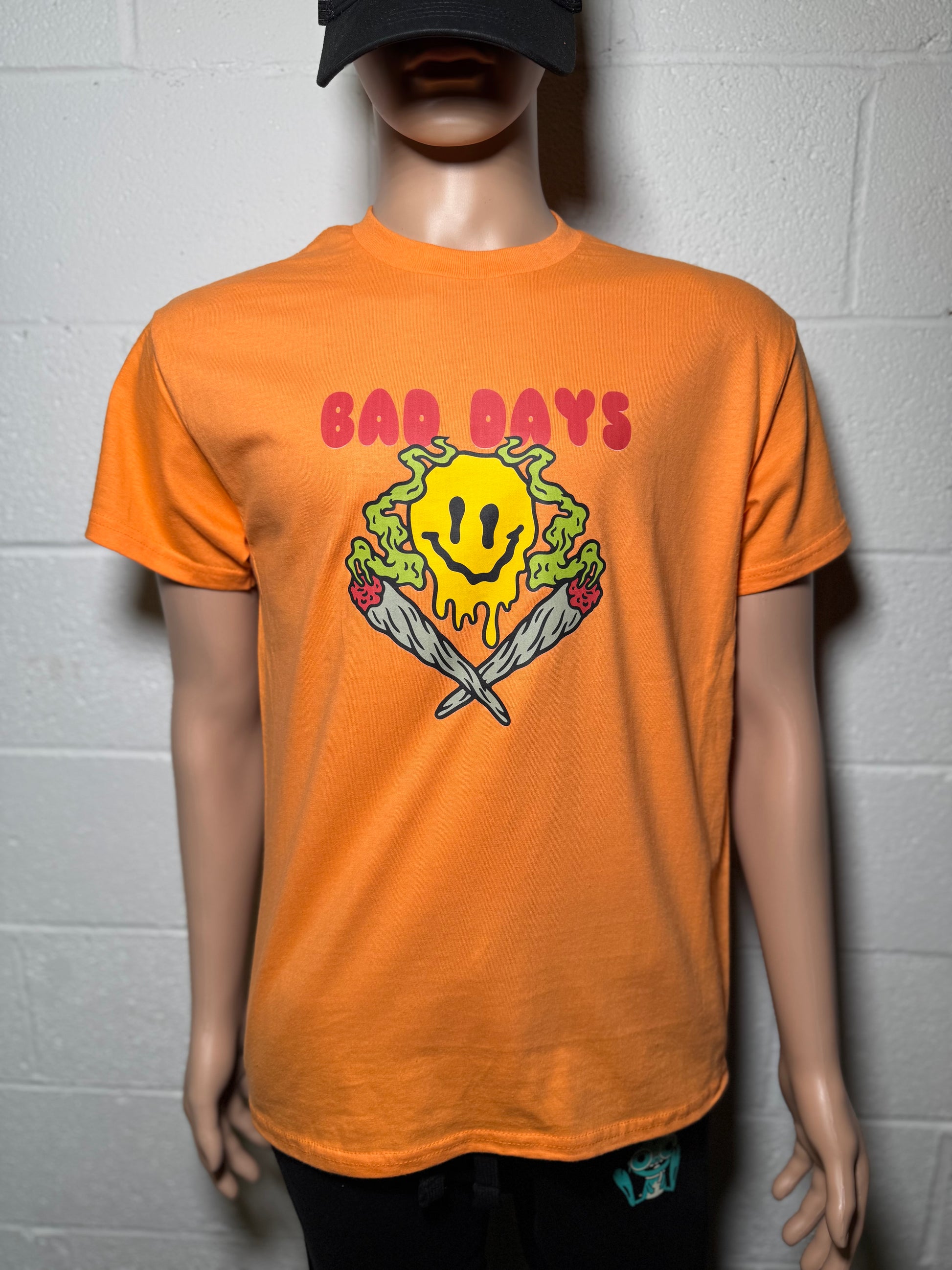 "Bad Days T-Shirt - Comfortable Unisex Cotton Tee"