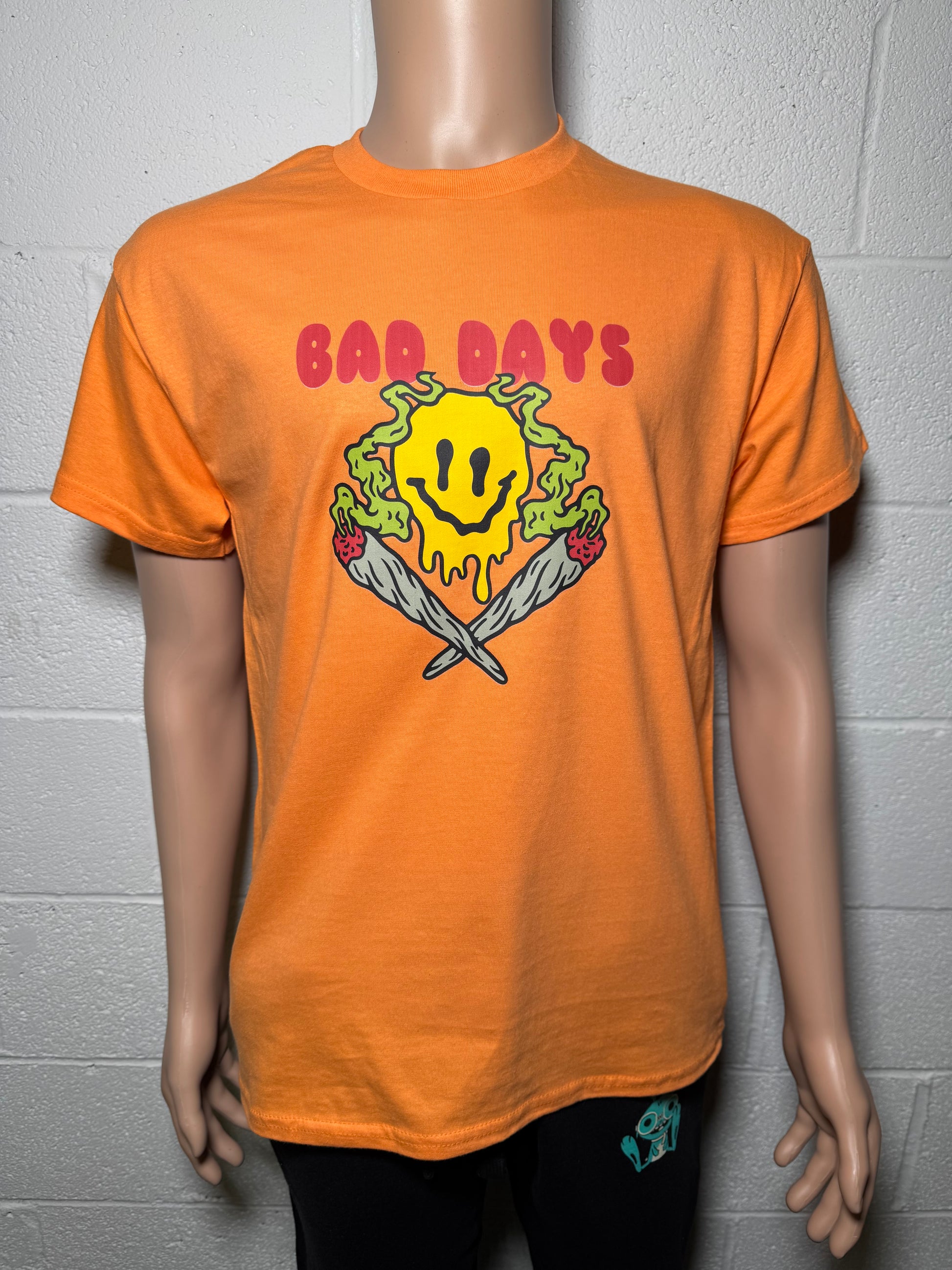 "Bad Days T-Shirt - Comfortable Unisex Cotton Tee"