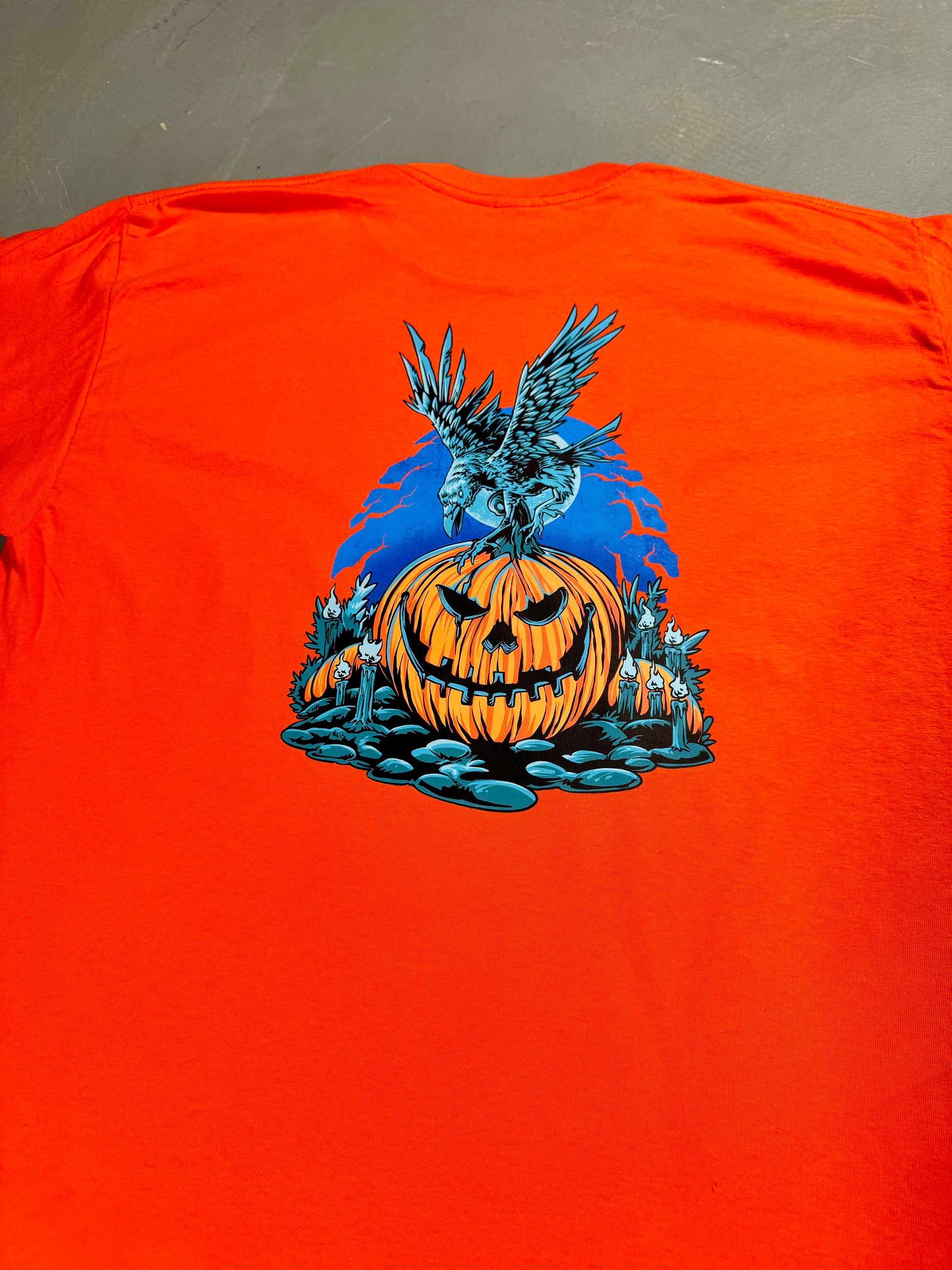 "Unisex Halloween T-Shirt with Front and Back Crow & Pumpkin Print on 100% Preshrunk Cotton - Exclusive Limited Edition Design"