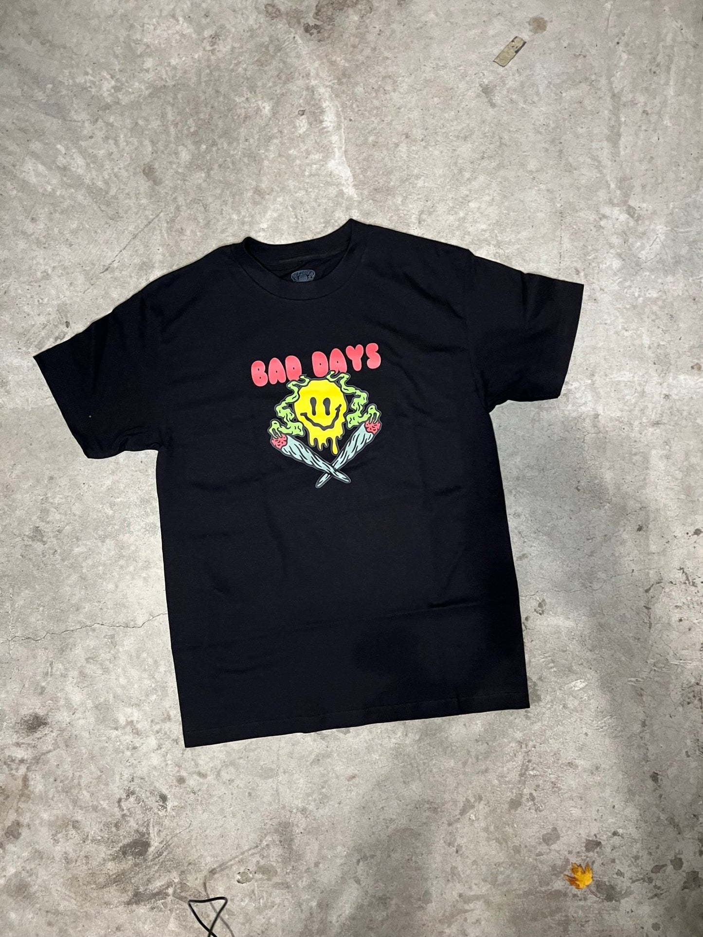 "Bad Days T-Shirt - Comfortable Unisex Cotton Tee"