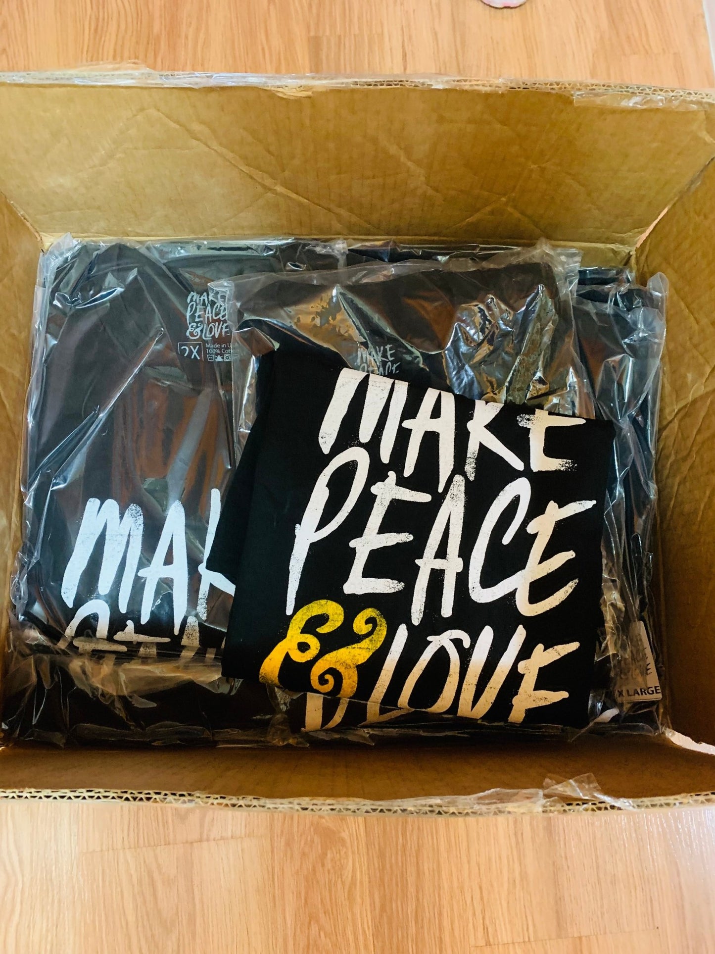 Make Peace & Love | Black T-Shirt